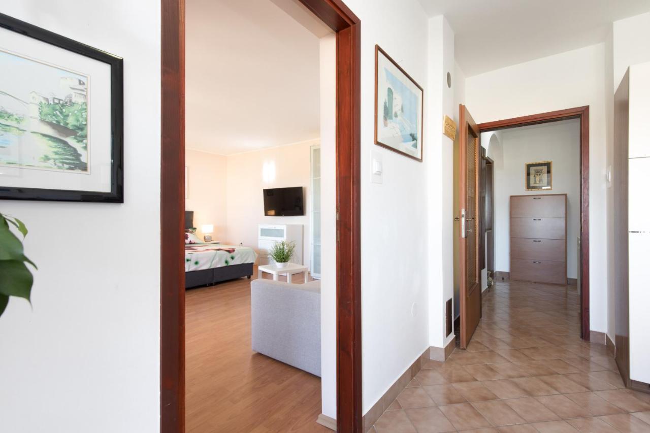 Apartmani Paradiso 克尔克 外观 照片