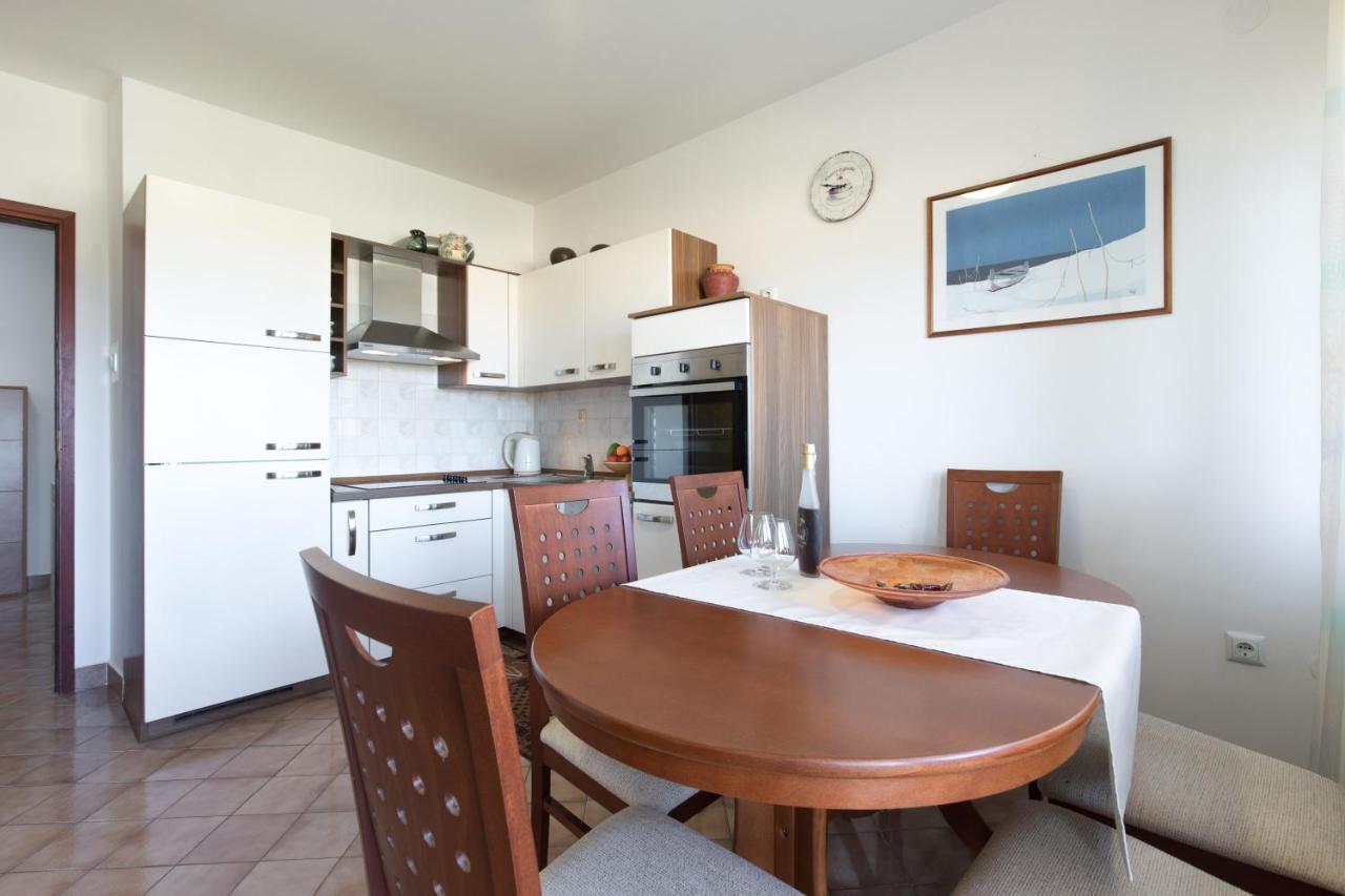 Apartmani Paradiso 克尔克 外观 照片