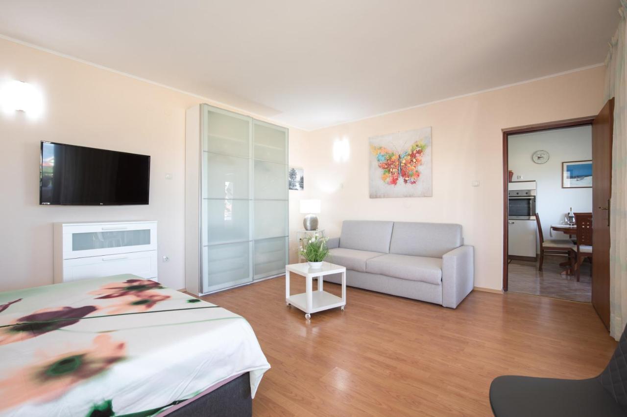 Apartmani Paradiso 克尔克 外观 照片