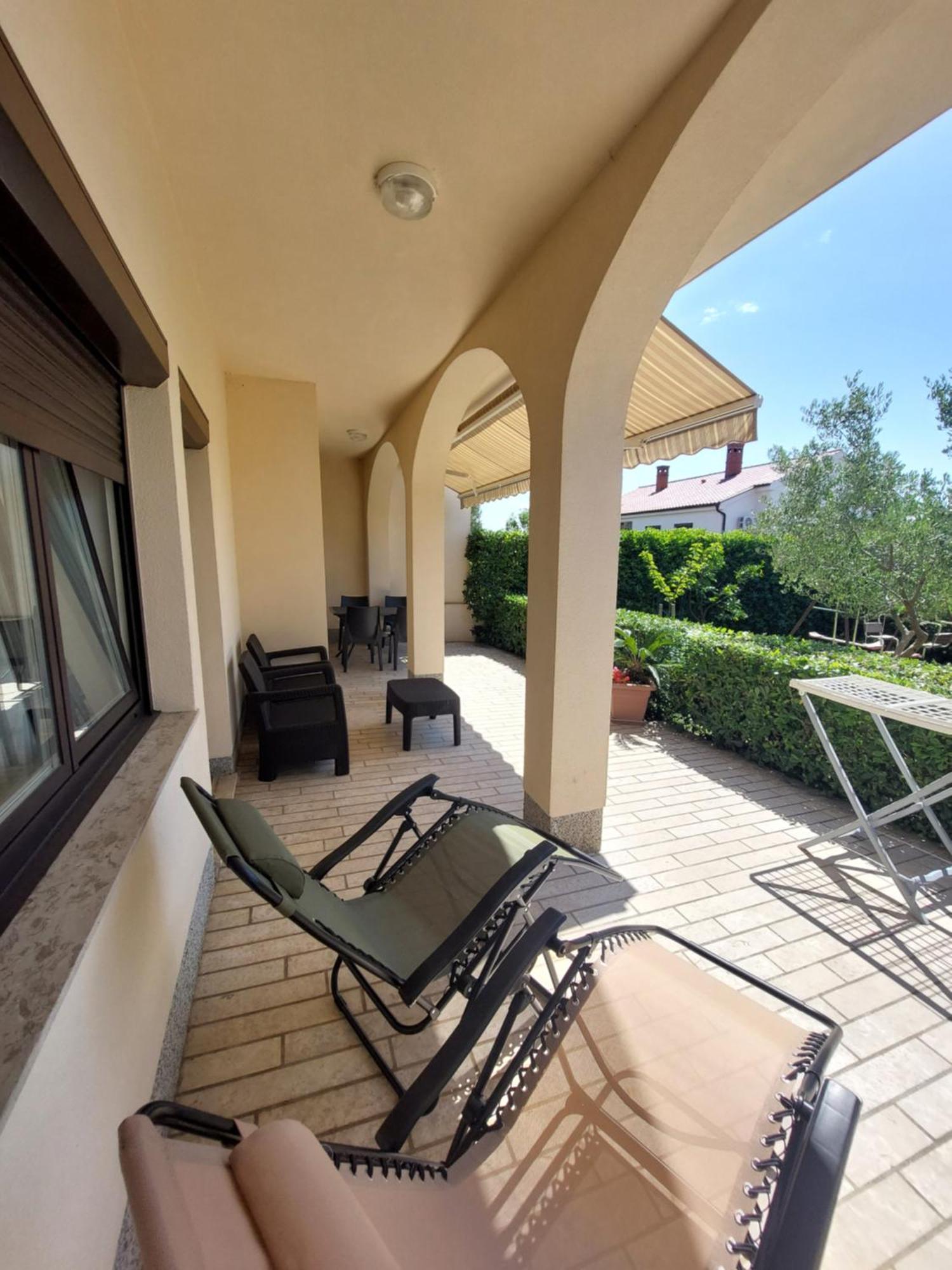 Apartmani Paradiso 克尔克 外观 照片